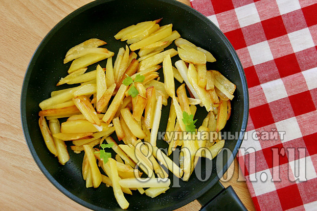 Как вкусно пожарить картошку на сковороде