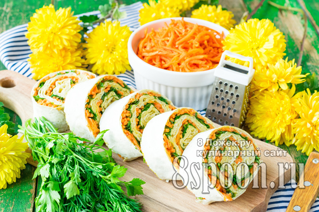 Рулет из лаваша с сыром и корейской морковкой фото 11